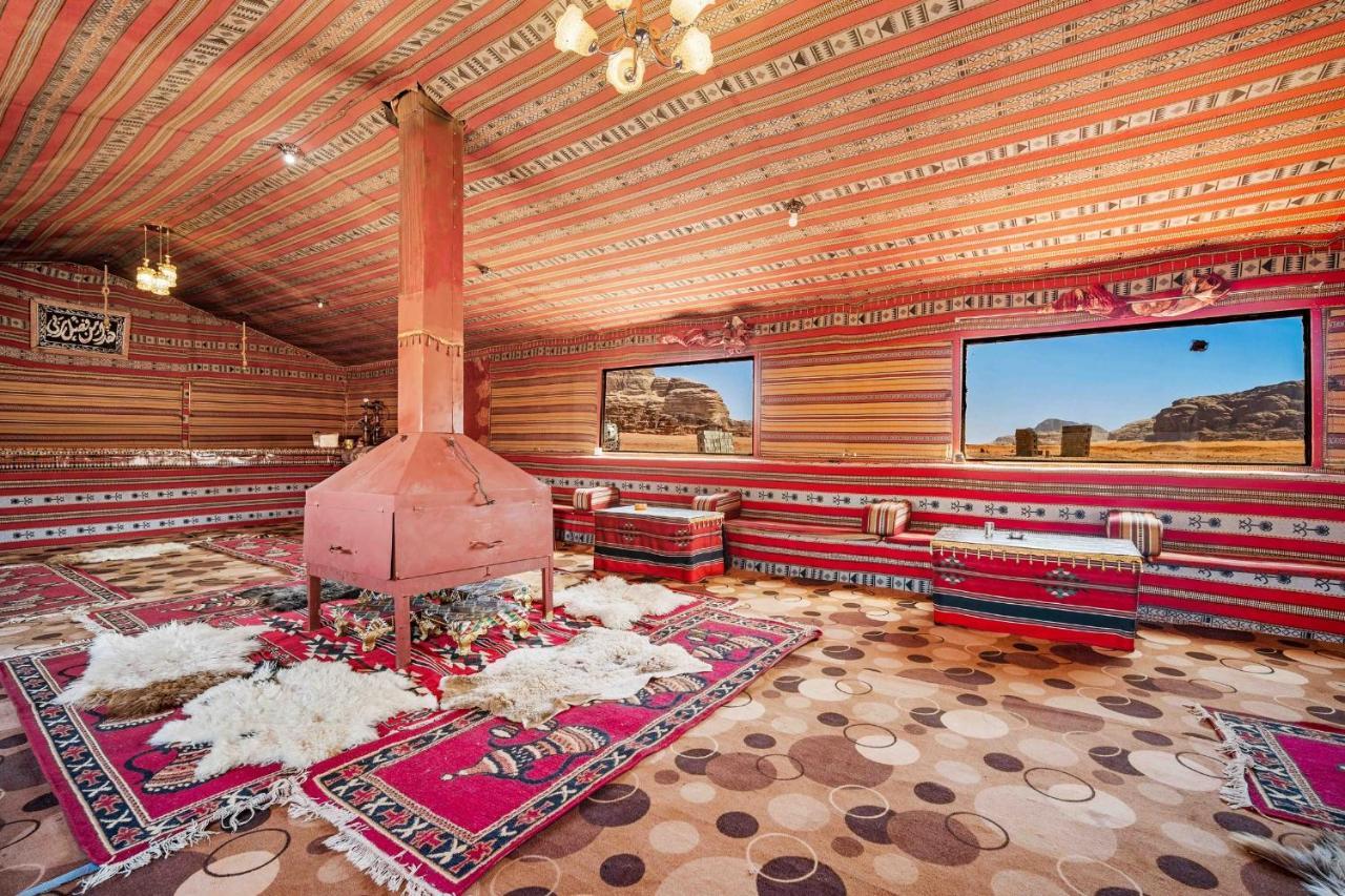 Magic Bedouin Star & Tours Hotel Wadi Rum Exterior photo