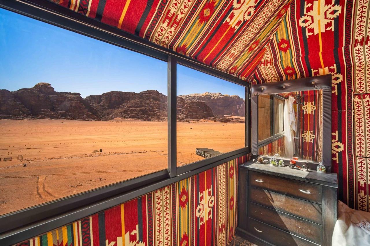 Magic Bedouin Star & Tours Hotel Wadi Rum Exterior photo